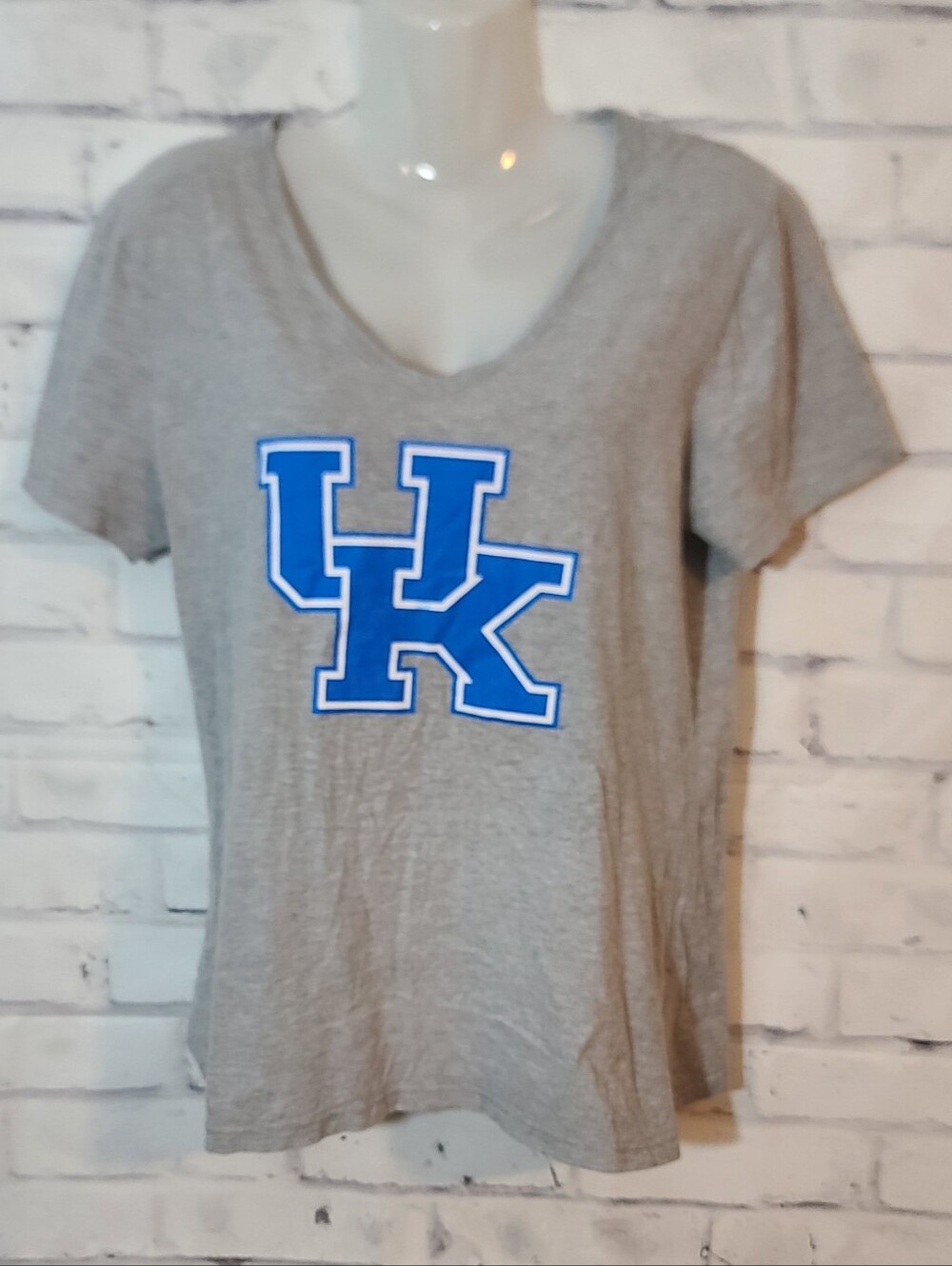 Fanatics University of Kentucky Wildcats Women's V-Neck Shirt Gray/Blue Size M